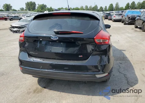 2016 Ford Focus Se z USA, uszkodzony, nr VIN 1FADP3K22GL344733